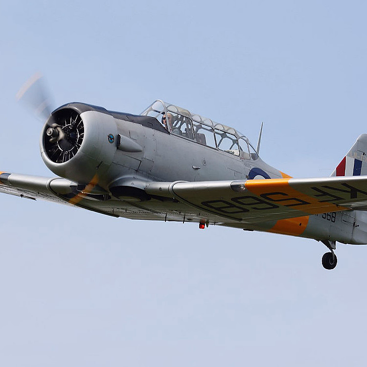 Flytur med Harvard veteranfly