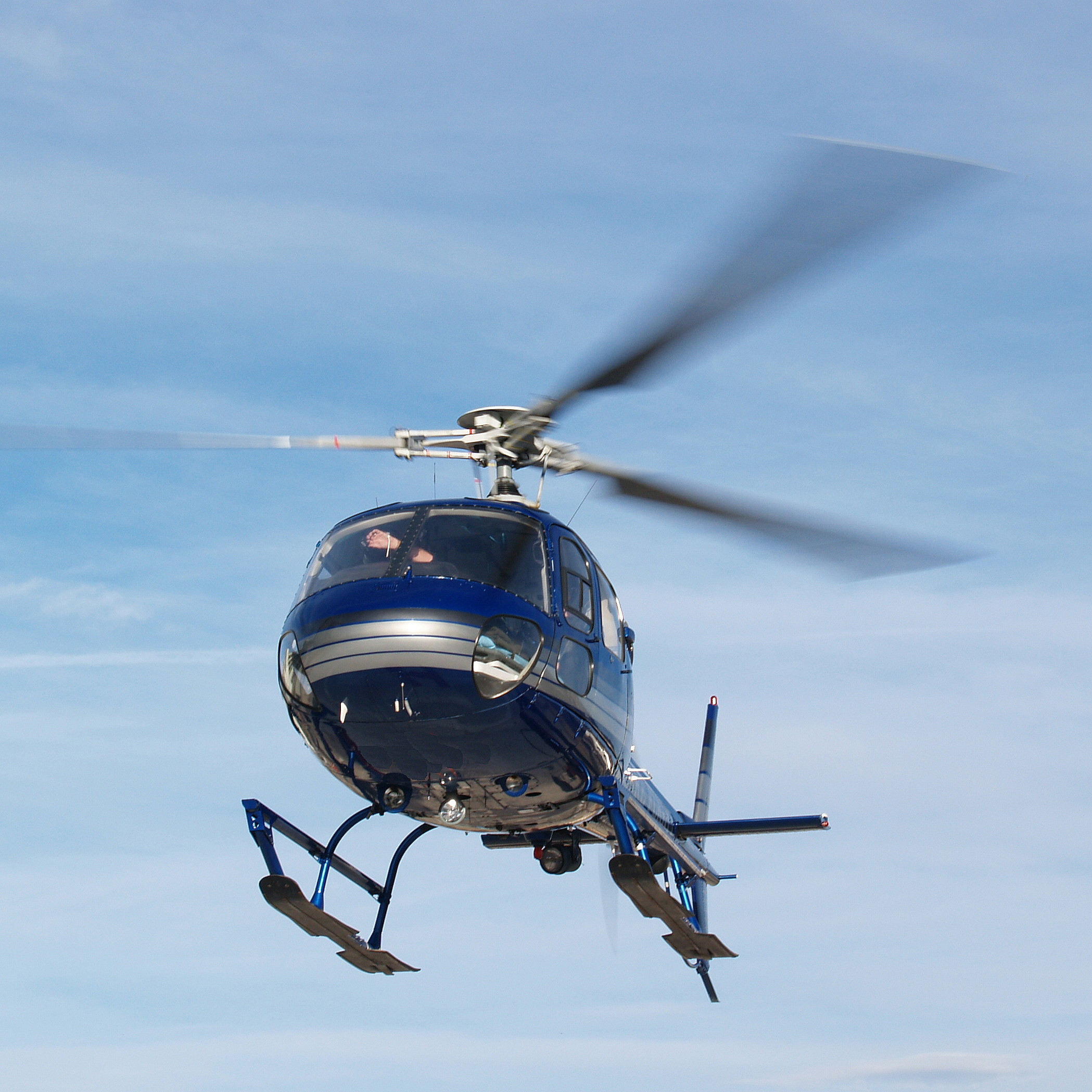 Introduksjon til helikopterflyging