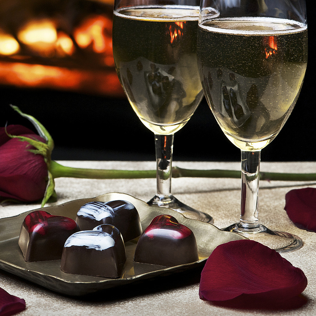 Musserende vinflight med sjokolade