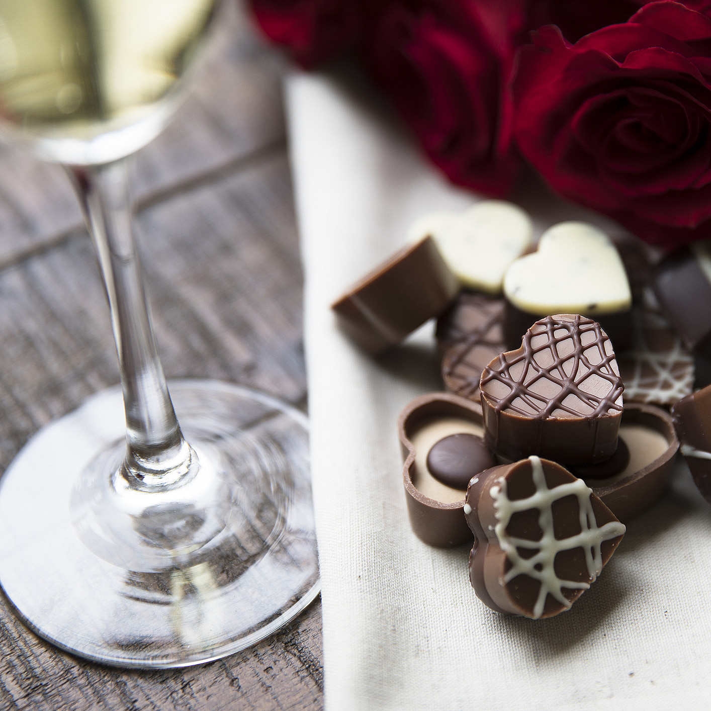 Musserende vinflight med sjokolade