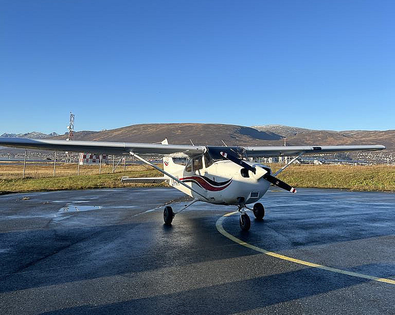 Flyleksjon og pilot for en dag deluxe