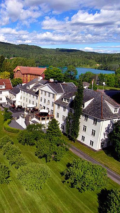 Romantikk på herregård - image 2