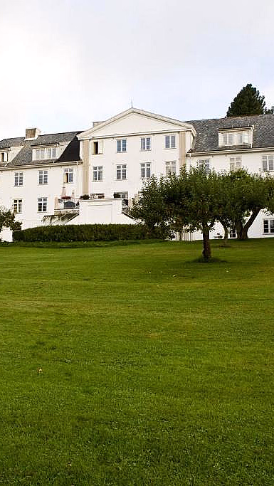 Herregårdsopphold - image 2