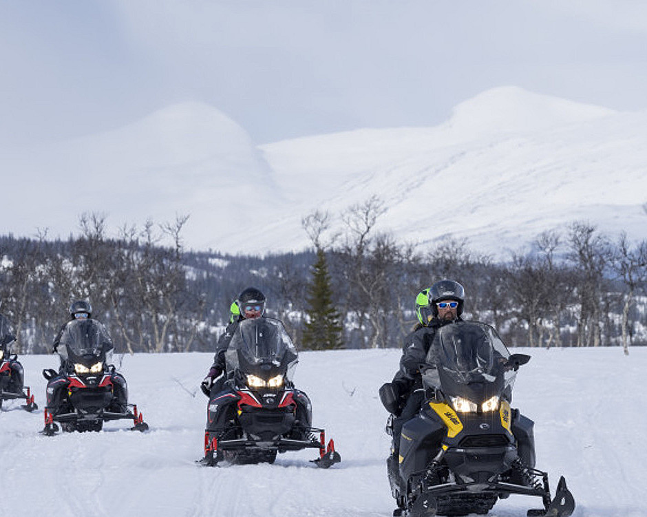 Snøscootersafari