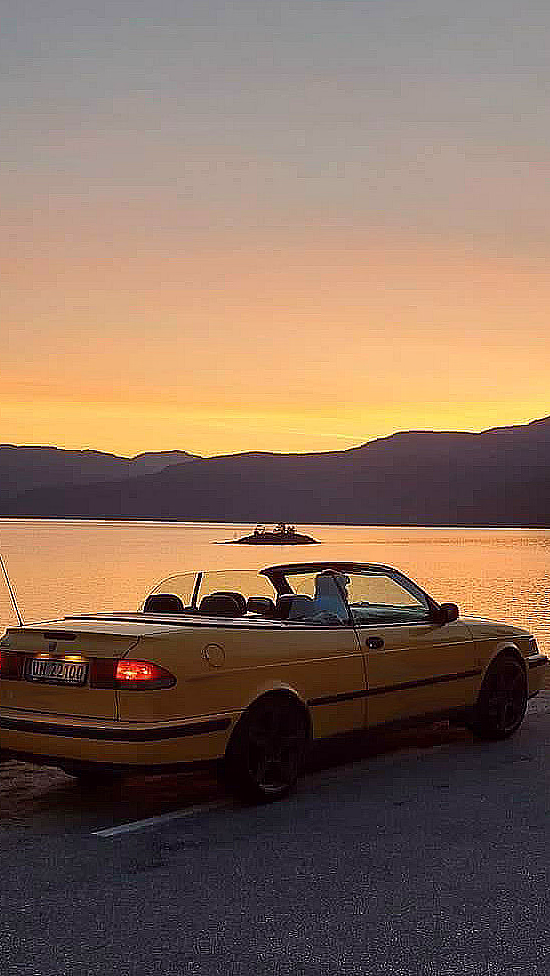 Kjør Vintage Cabriolet halvdag - image 1