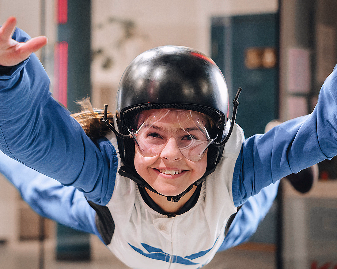 Indoor skydive - image 3