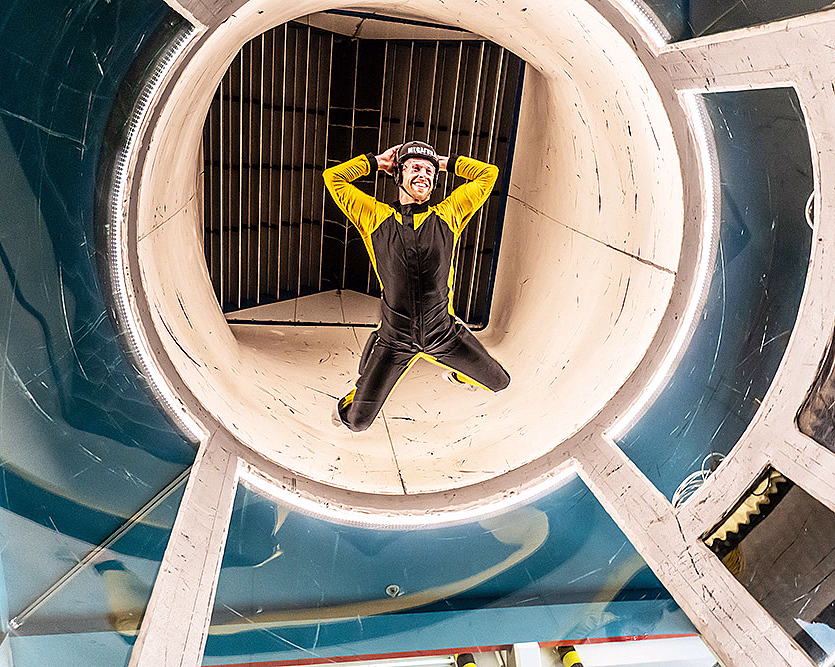 Indoor skydive deluxe - image 3