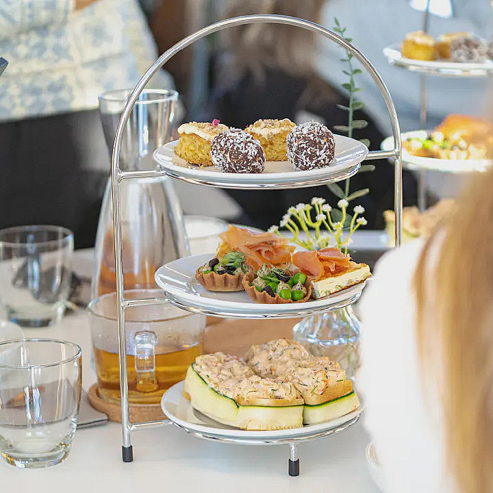 Afternoon tea cruise
