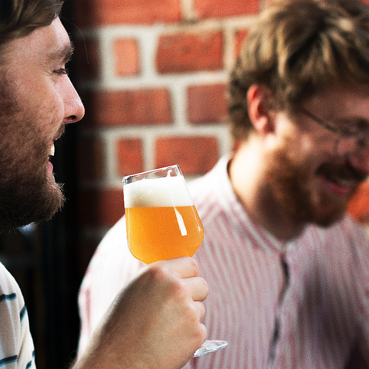 IPA-smaking