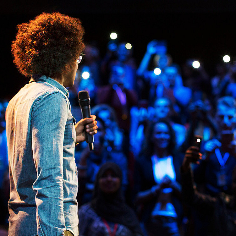 Stand Up-kveld for to