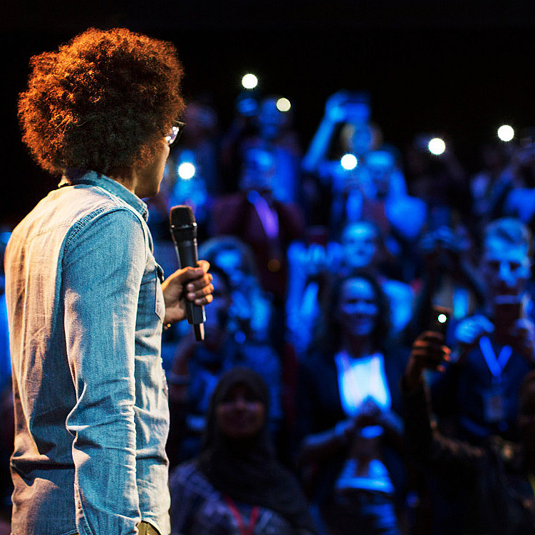 Stand Up-kveld for to