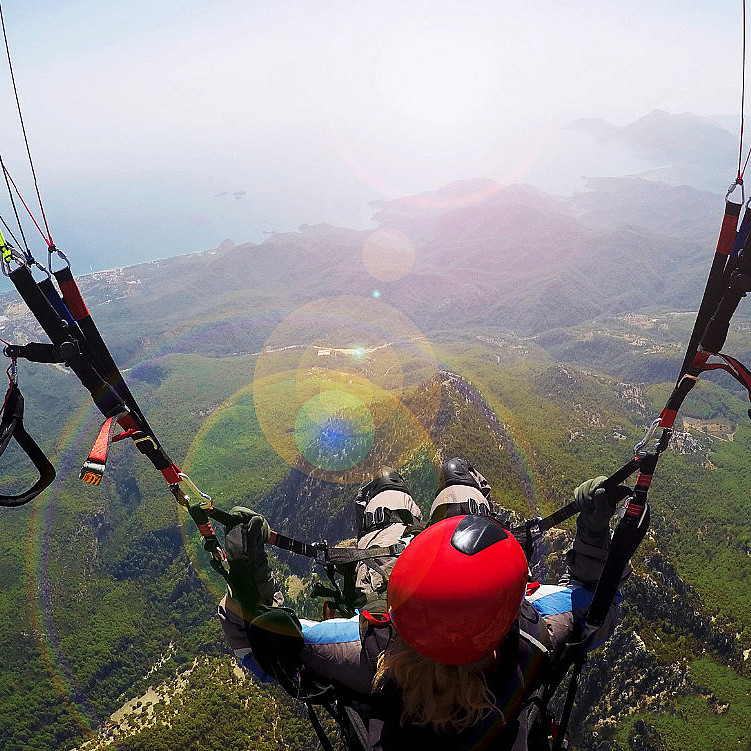 Paragliding tandem
