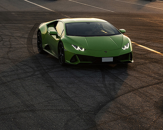 Kjør Lamborghini på racerbane deluxe