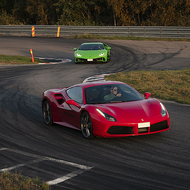 Kjør Lamborghini & Ferrari på racerbane deluxe