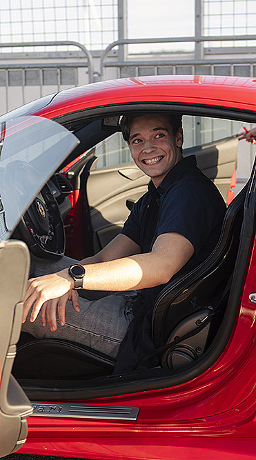 Kjør Ferrari på racerbane