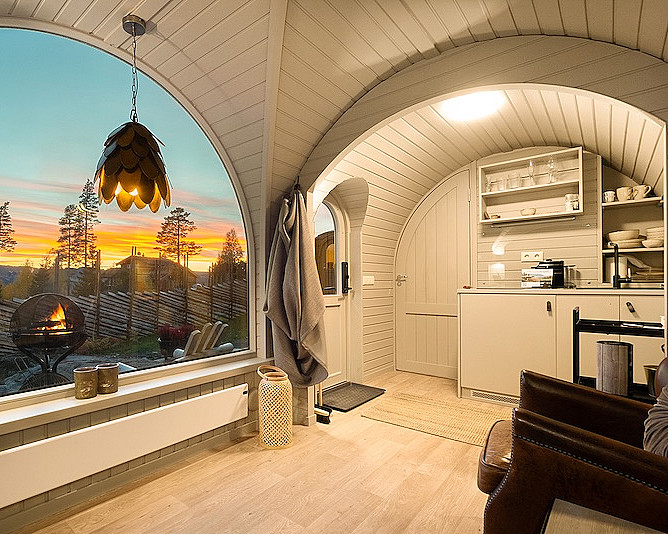 Overnatting i Igloohut