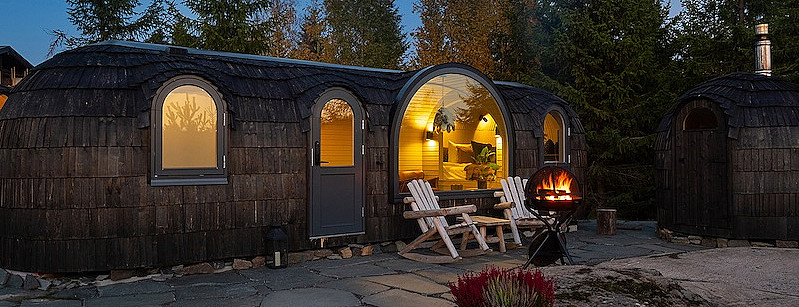 Overnatting i Igloohut