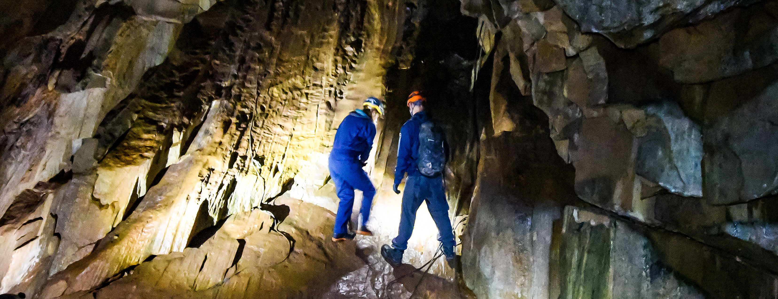 Grottetur i Øyfjellgrotta