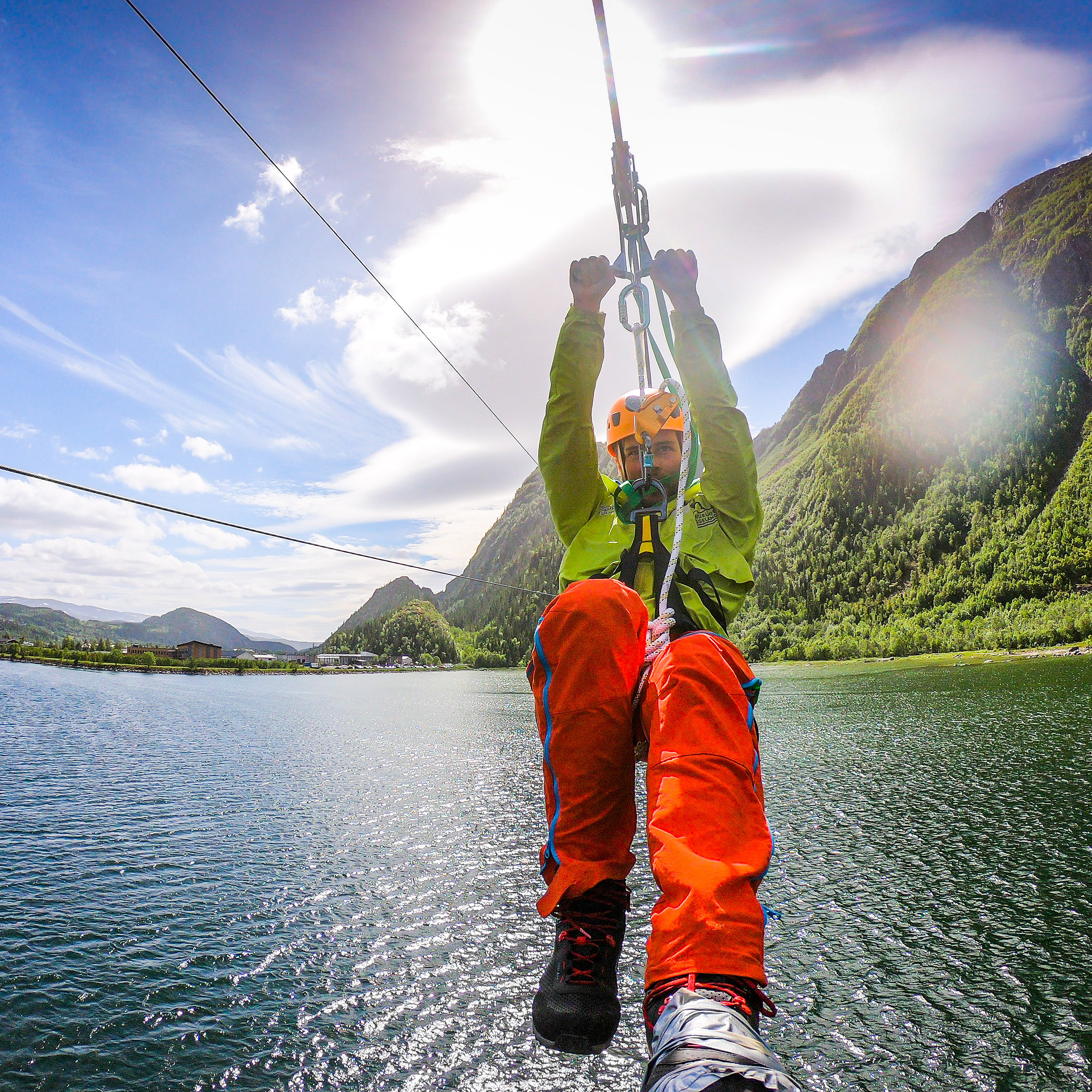 Via Ferrata og Zipline