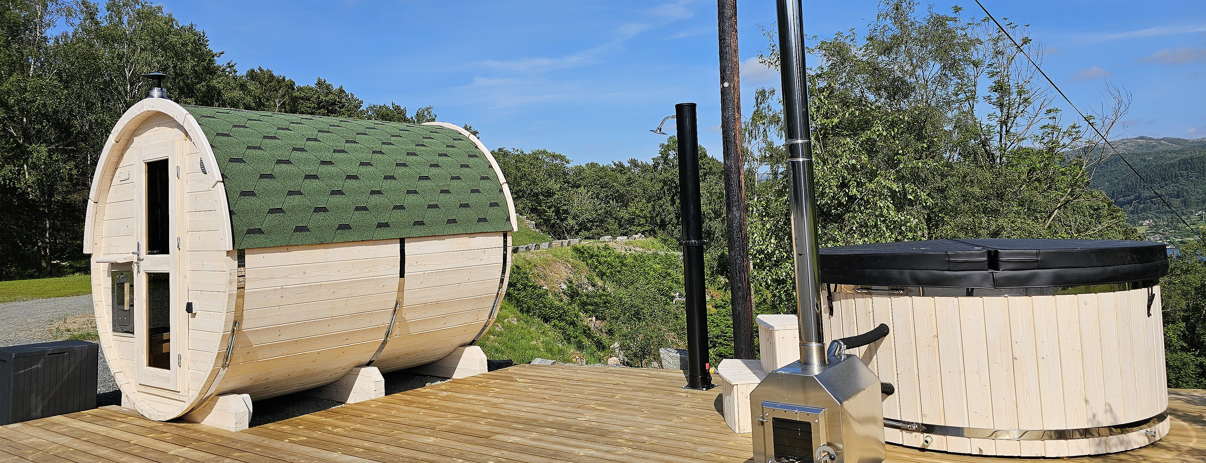 Dome, jacuzzi & sauna
