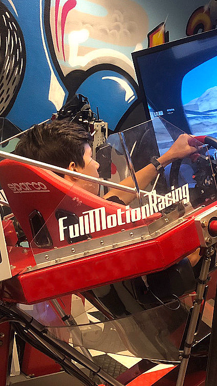 VR Racingsimulator - image 4