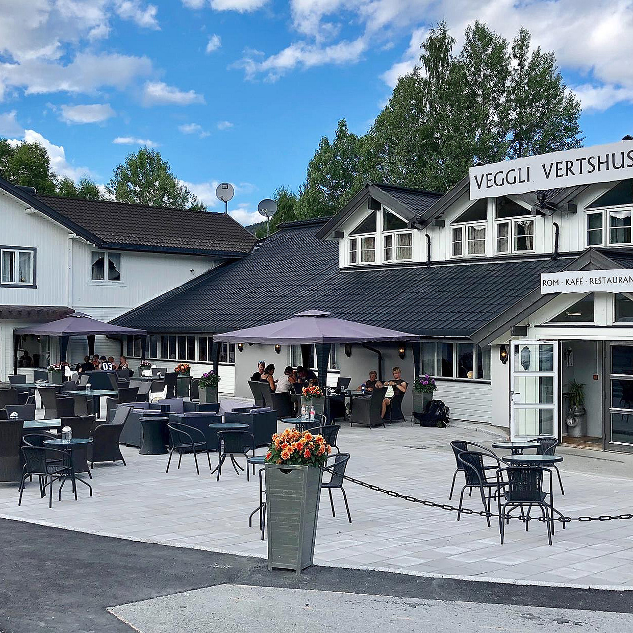 Overnatting, dresin, treretters og ølsmaking