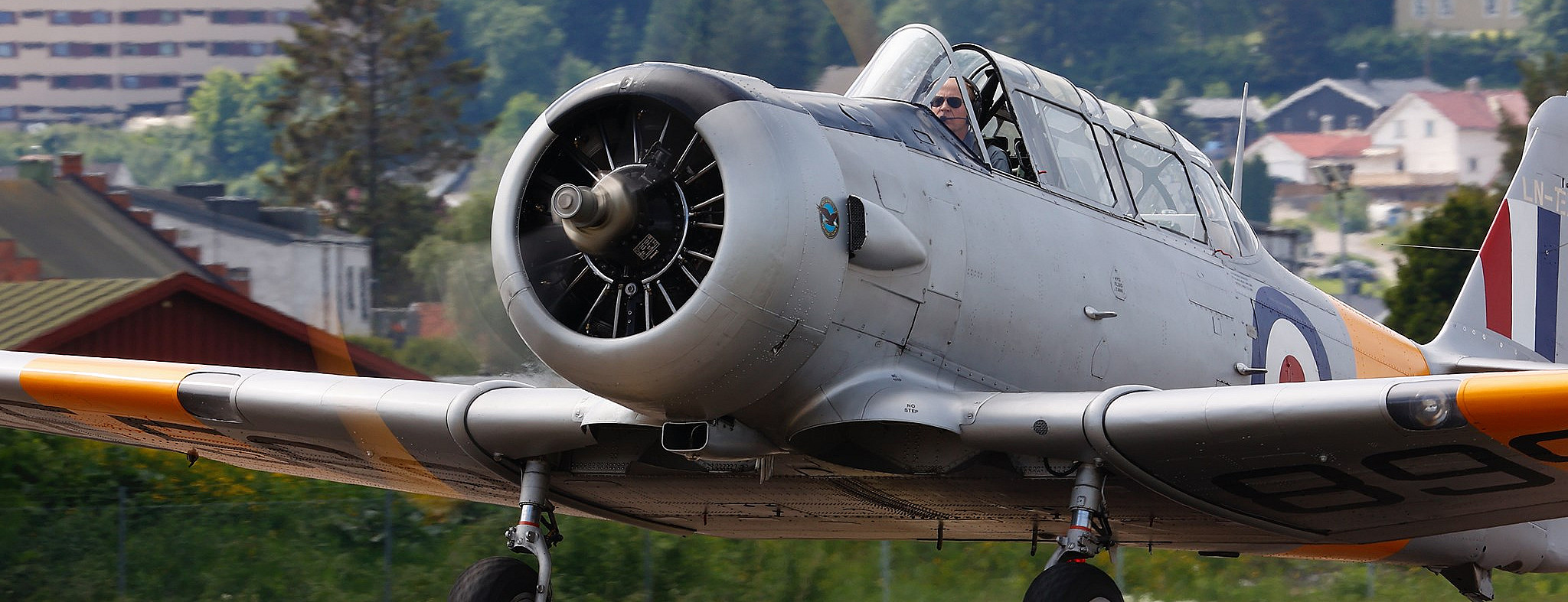 Flytur med Harvard veteranfly
