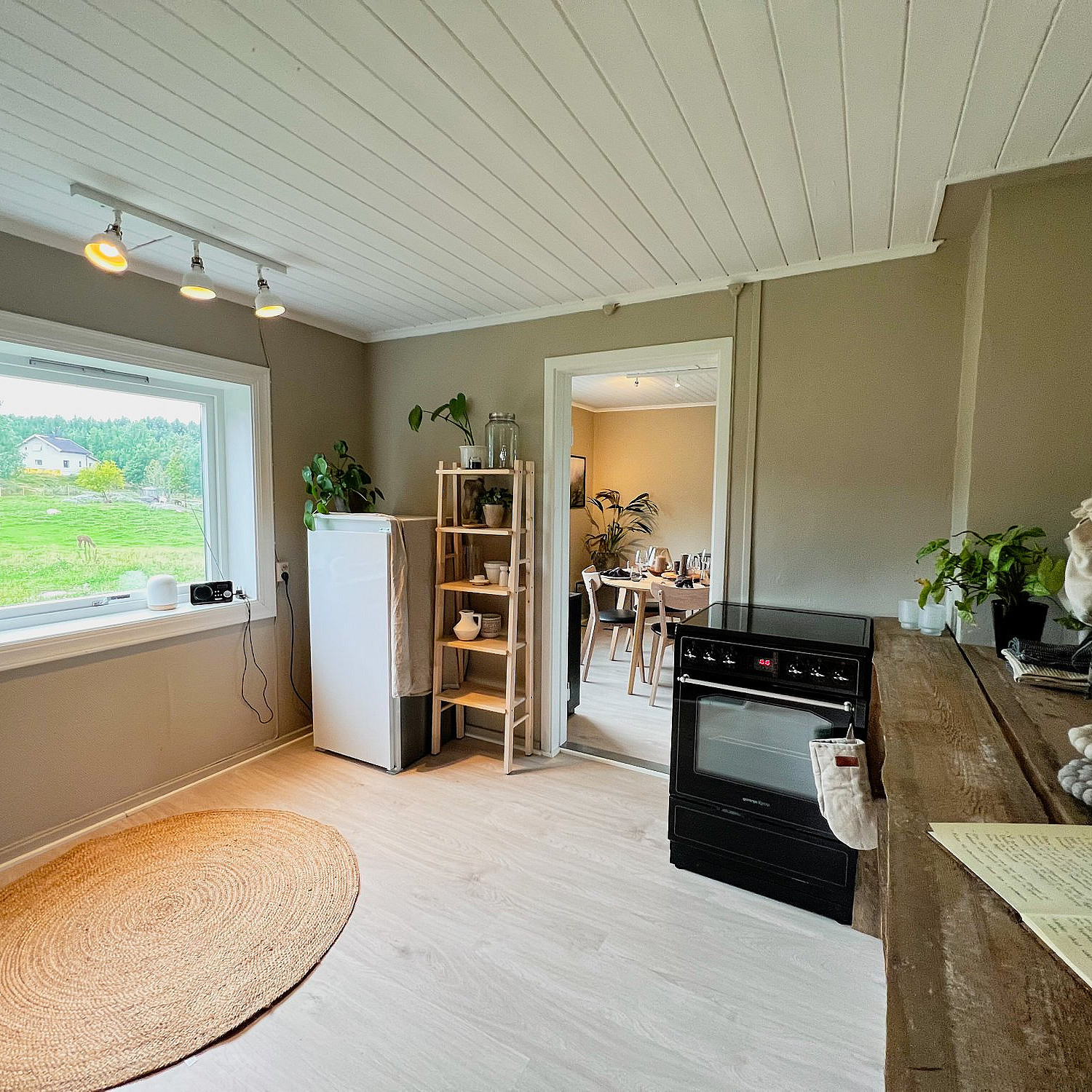 Gårdsovernatting