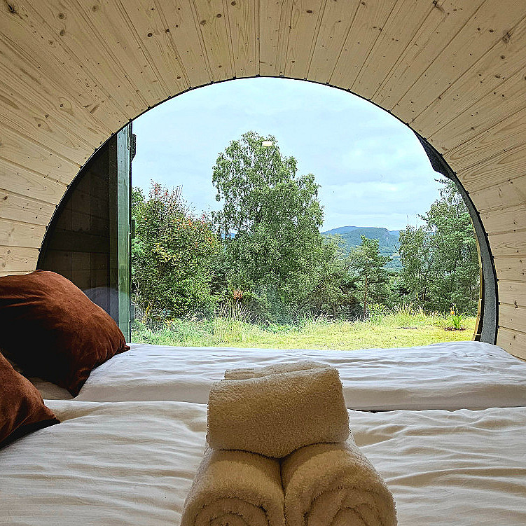 Hobbit Cabin