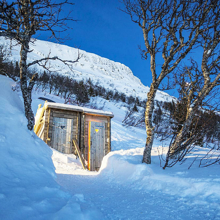Snøhotell med femretters
