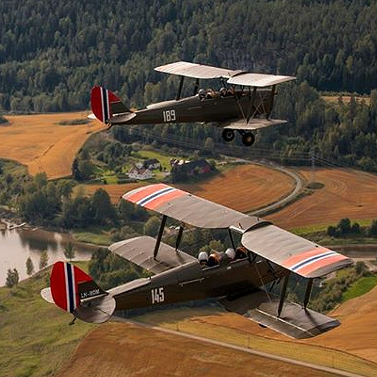 Opplevelsesflyving med Tiger Moth