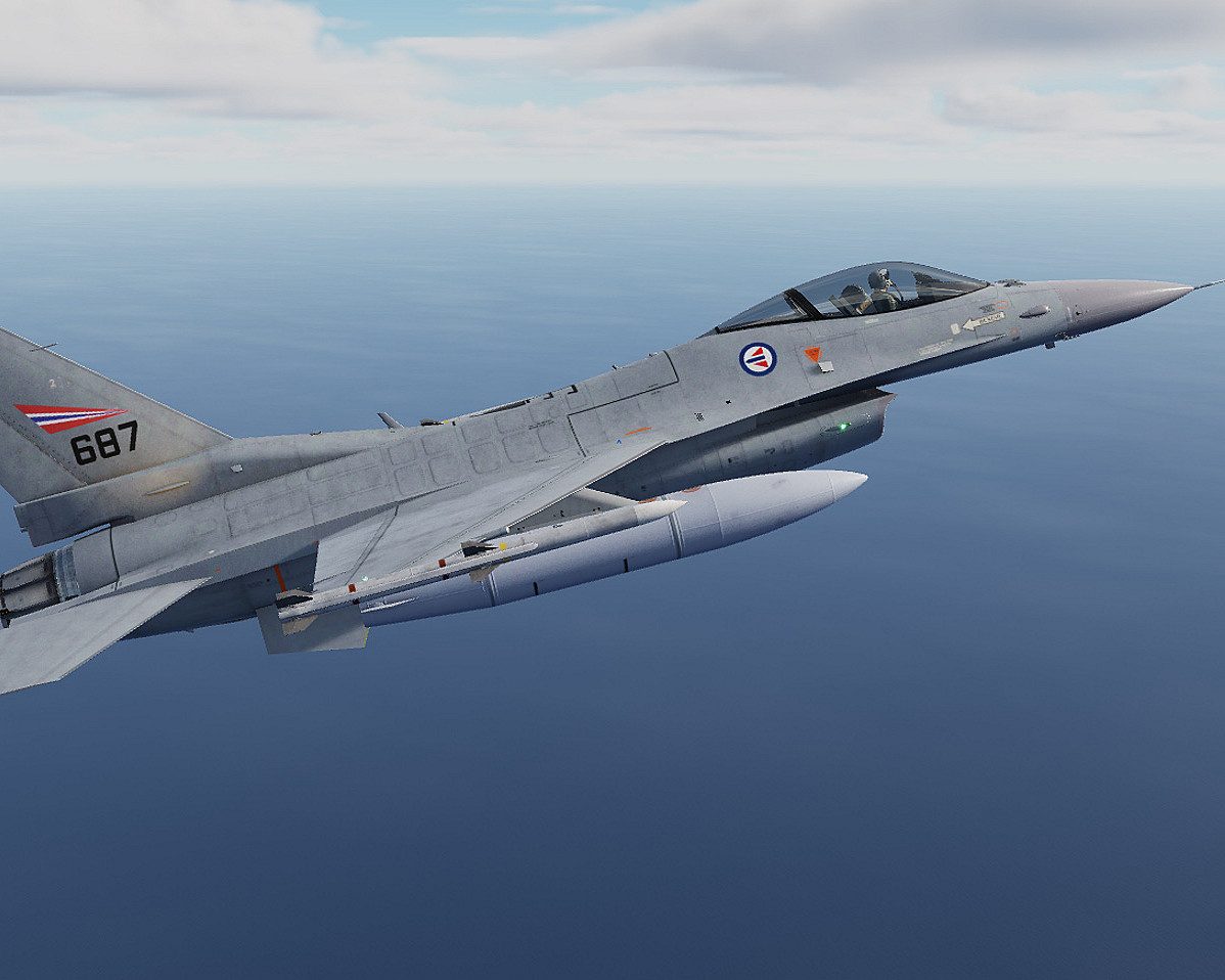 Fly F-16 simulator