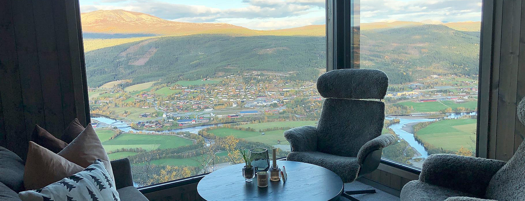 Natt i fjelltopphytte