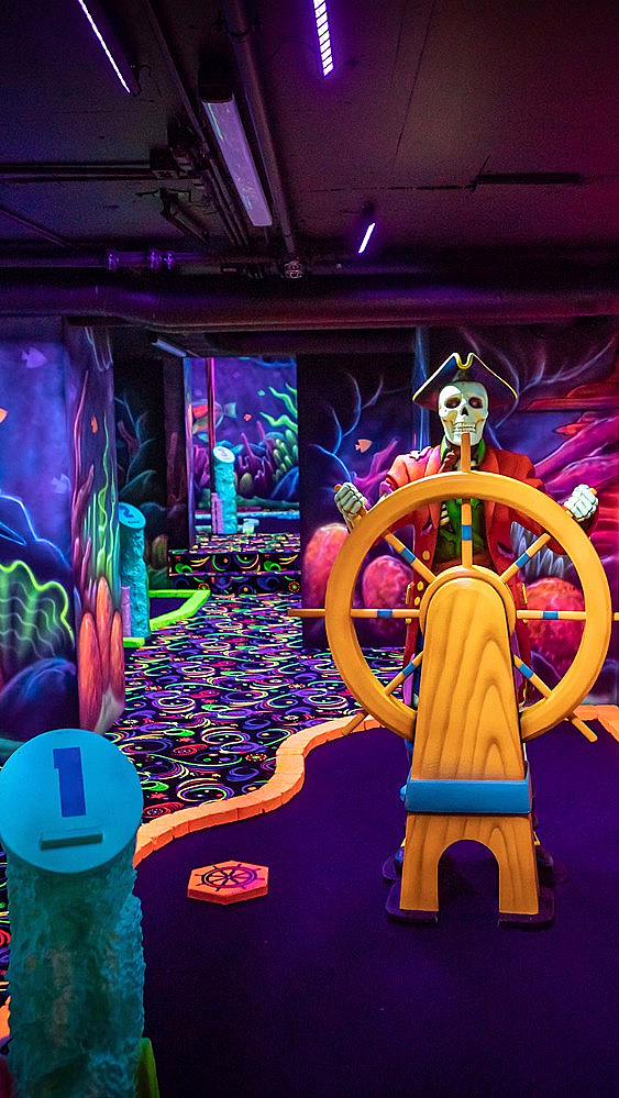 Glowing Golf - image 3