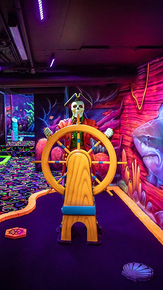 Glowing familiegolf - image 1