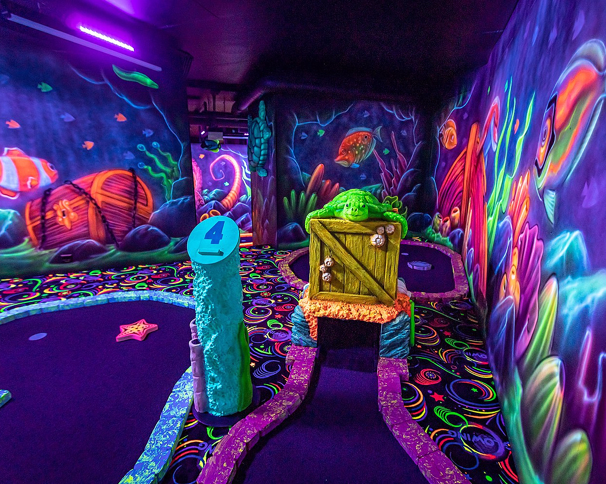 Glowing familiegolf - image 3