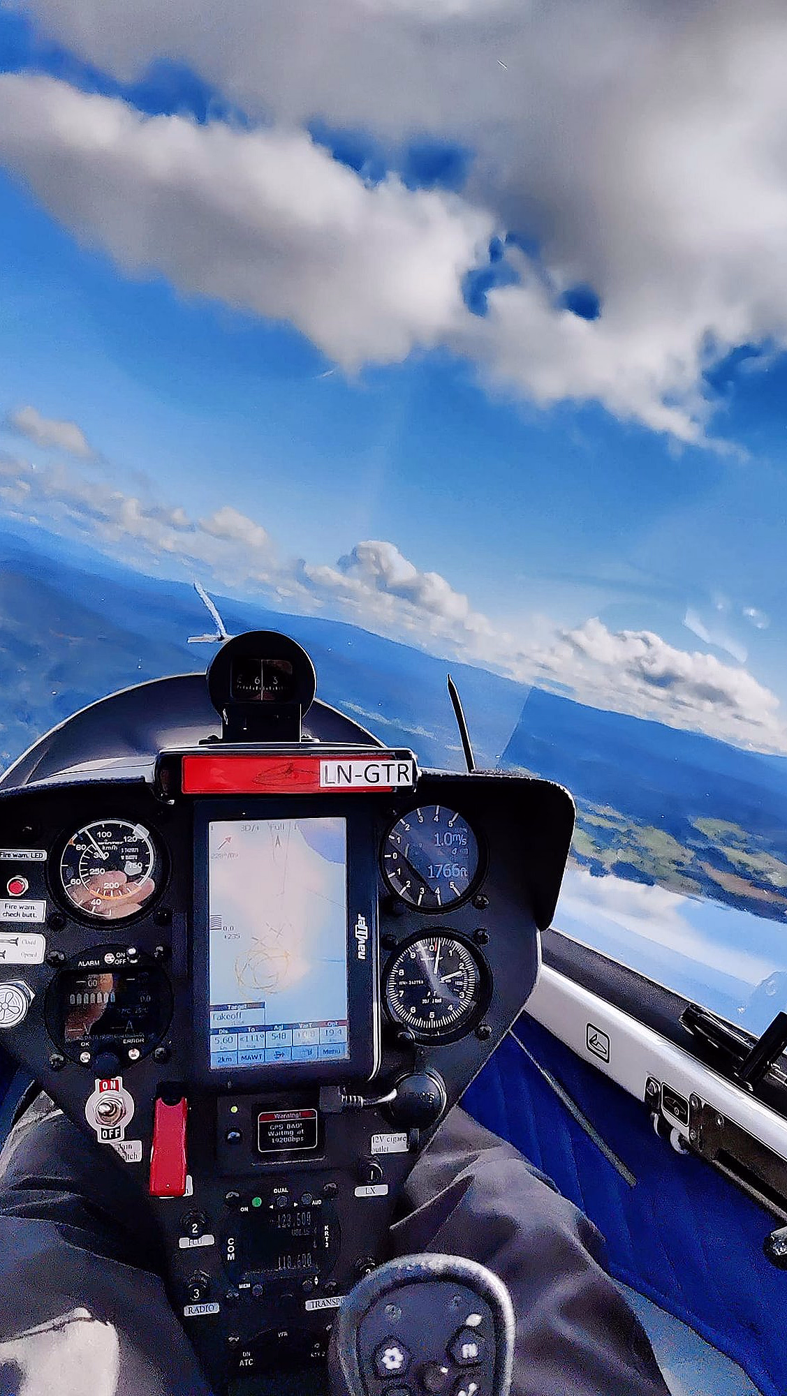 Flyleksjon og flytur med pilot - image 1