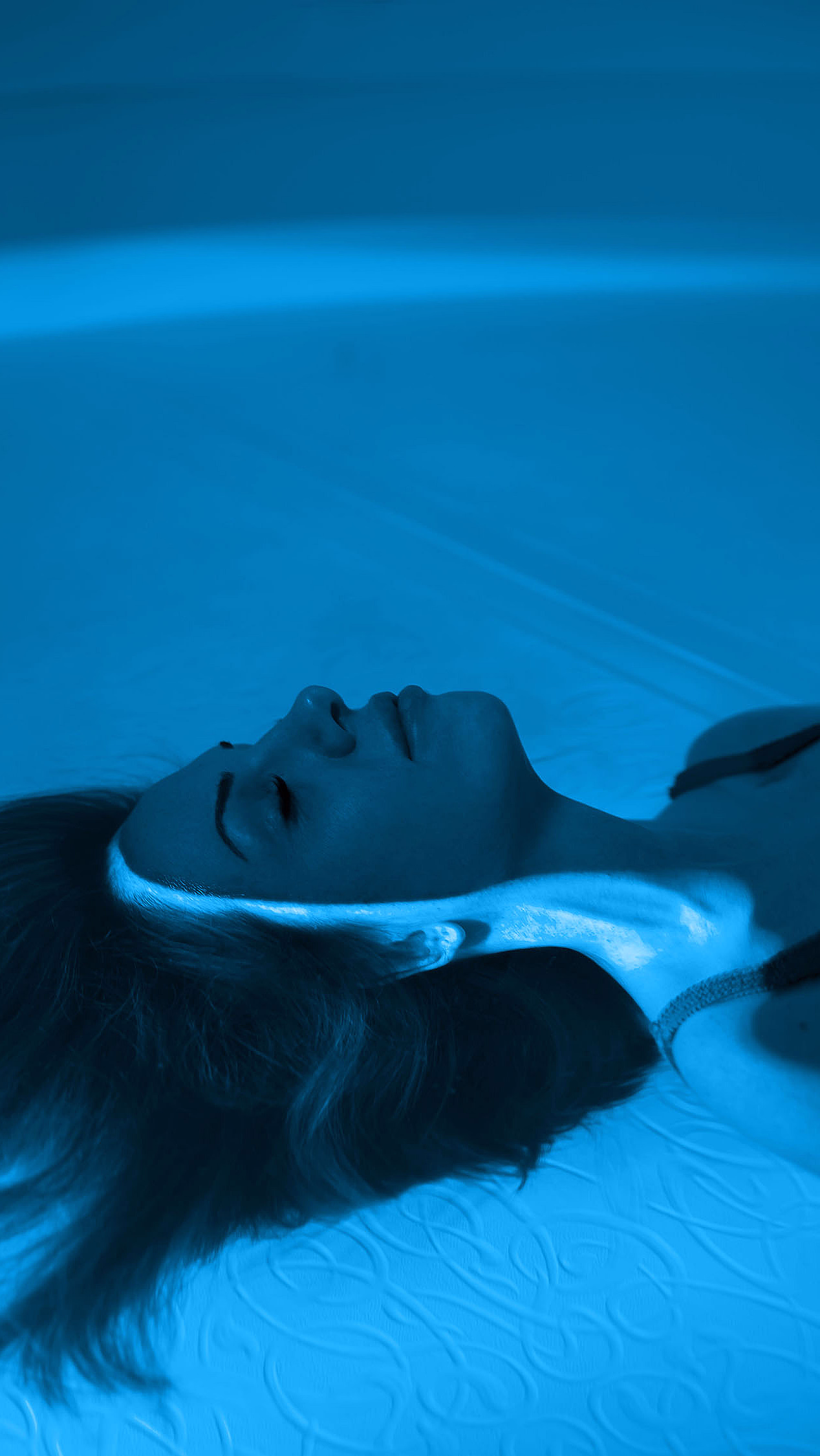 Floating med IR Sauna - image 1