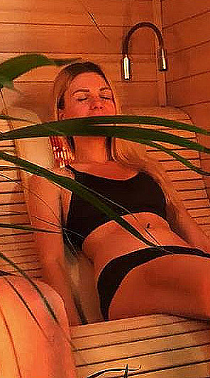 Floating med IR Sauna
