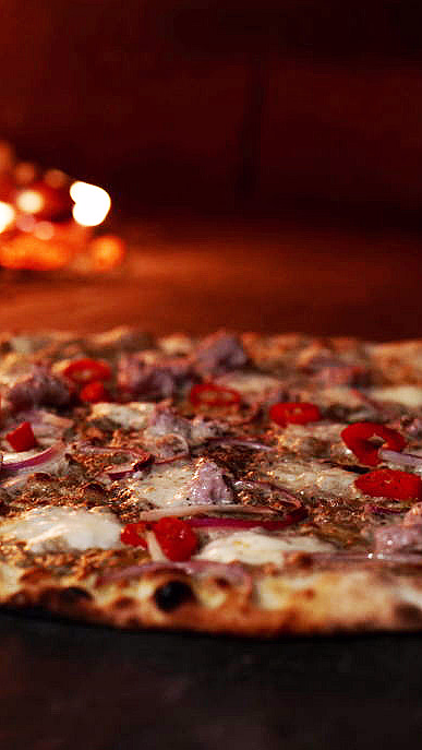 Pizza dinner date - image 2
