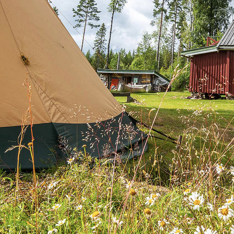 Overnatting i lavvo