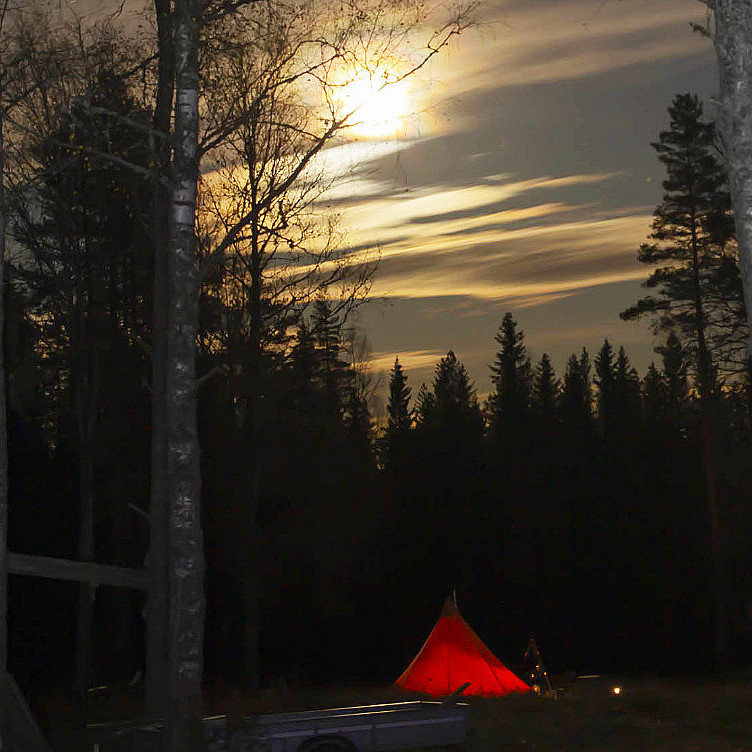 Overnatting i lavvo