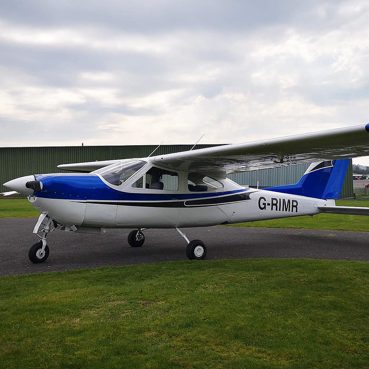 Rundflyging og introduksjonstur deluxe