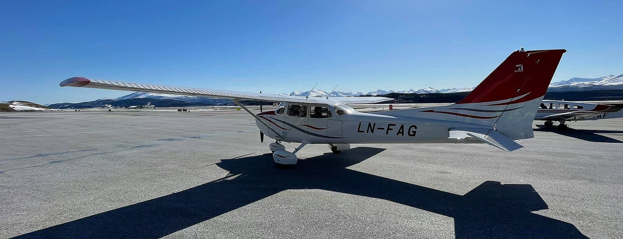 Rundflyging og introduksjonstur