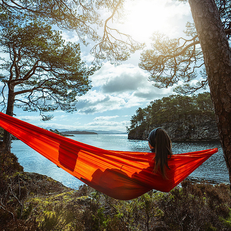 Hengekøyeglamping