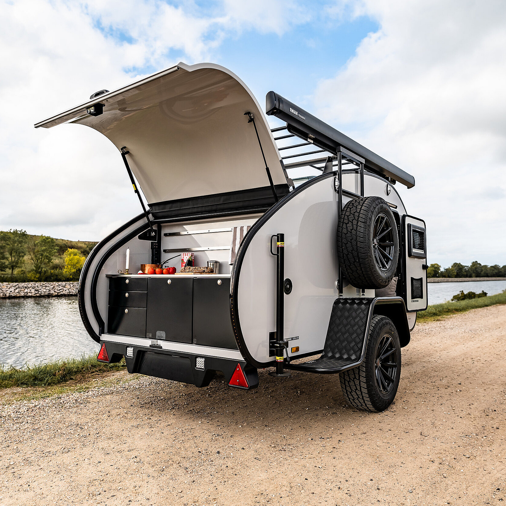Hero Camper
