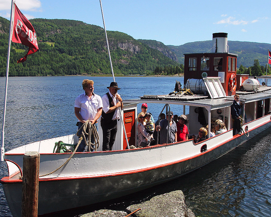 Familiecruise på dampskip - image 3