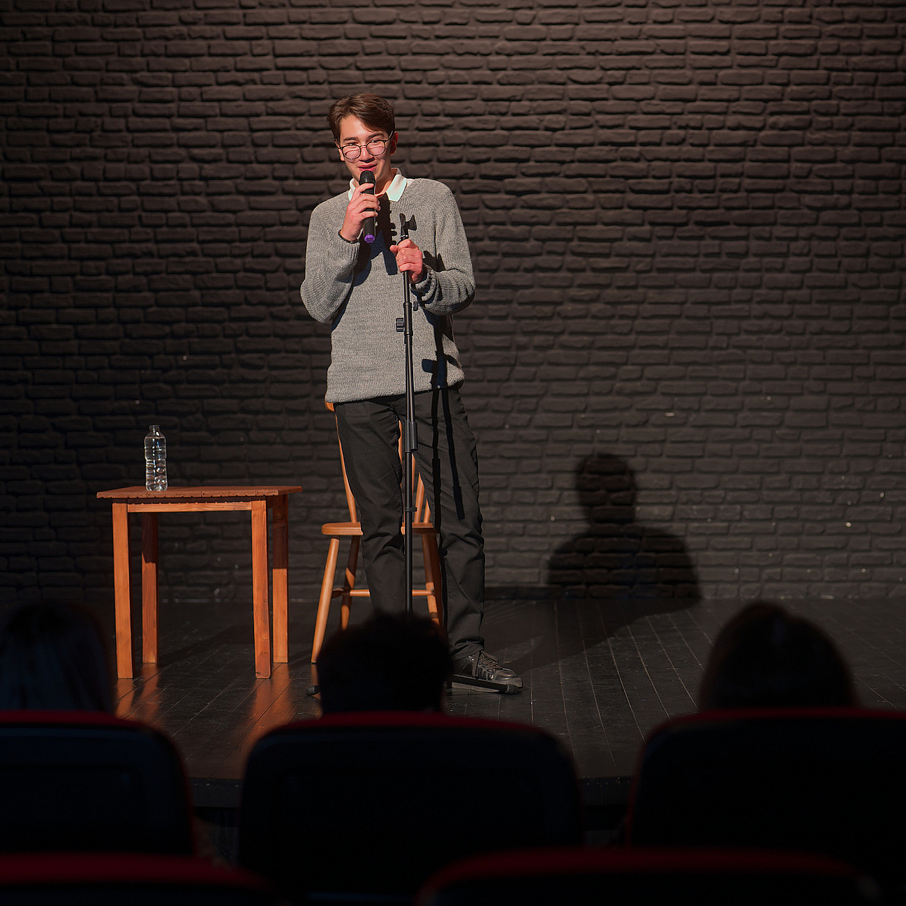 Stand Up-kveld for to