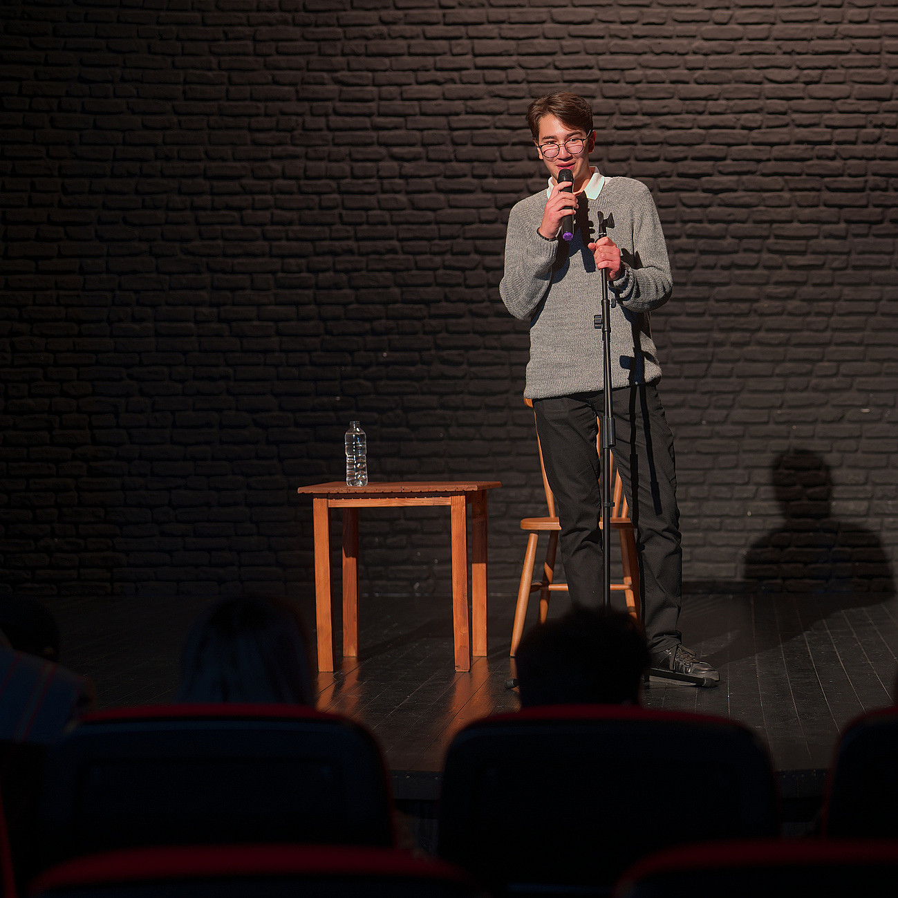 Stand Up-kveld for to