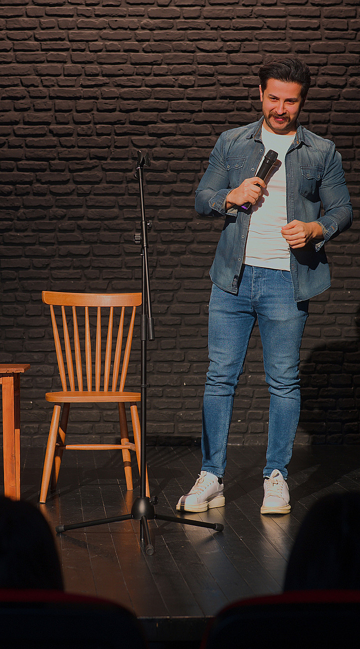 Stand Up-kveld for to